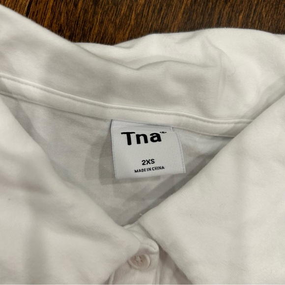 TNA cropped cotton half button down T-shirt. Women’s 2xs. White - Picture 2 of 2